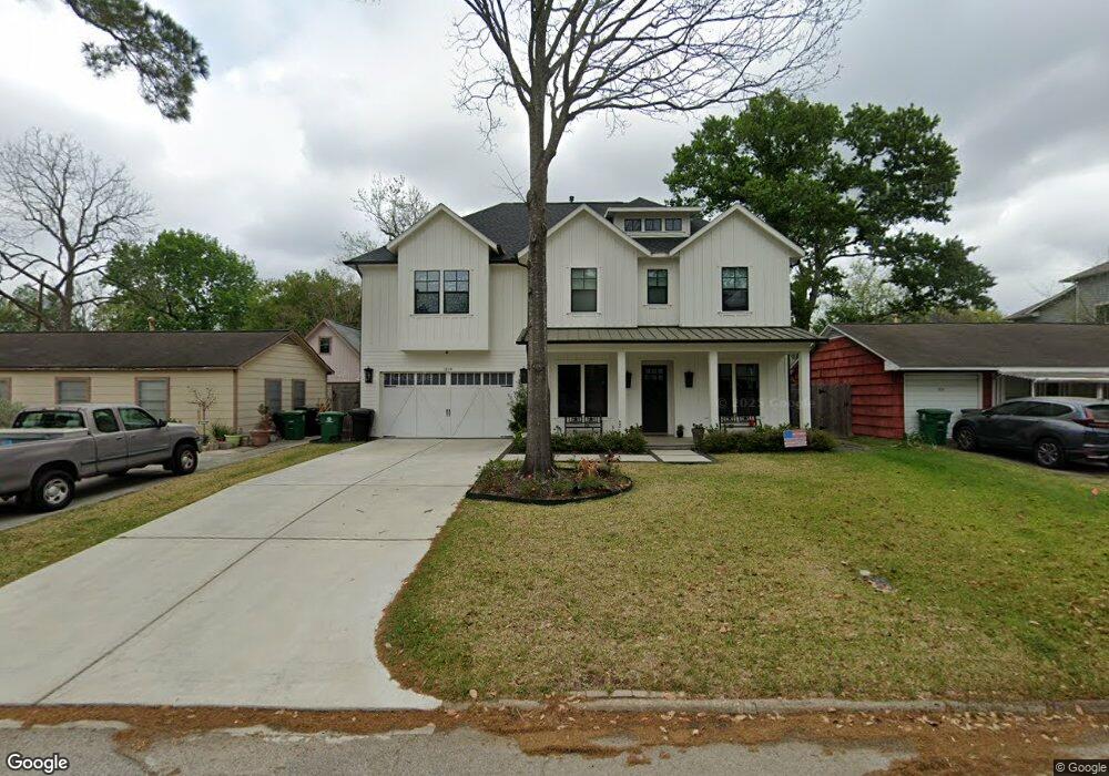 1834 Hewitt Dr, Houston, TX 77018 - photo 1