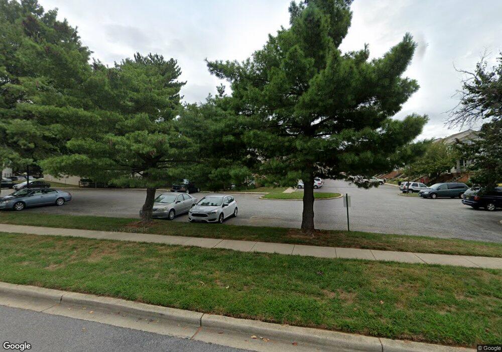 1722 E Bancroft Ln, Crofton, MD 21114 - photo 1