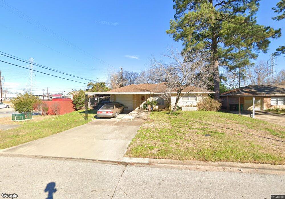 1514 Stonecrest Dr, Houston, TX 77018 - photo 1