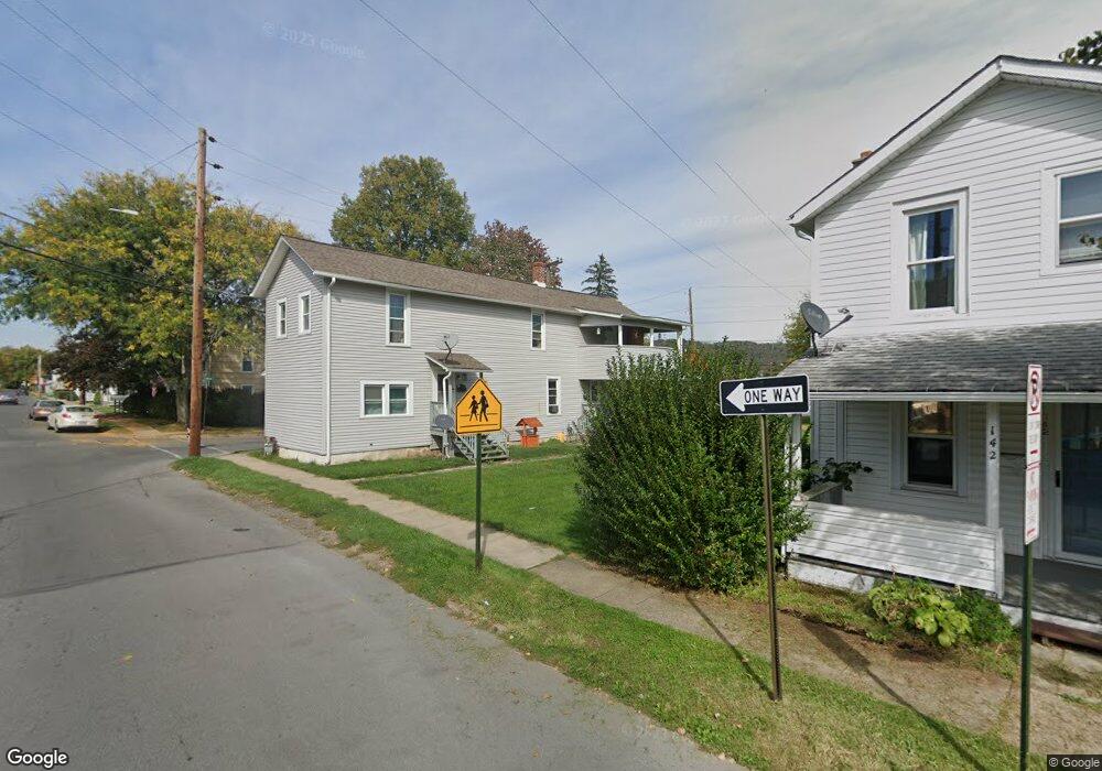 136 S Jones St unit Second floor, Lock Haven, PA 17745 - photo 1