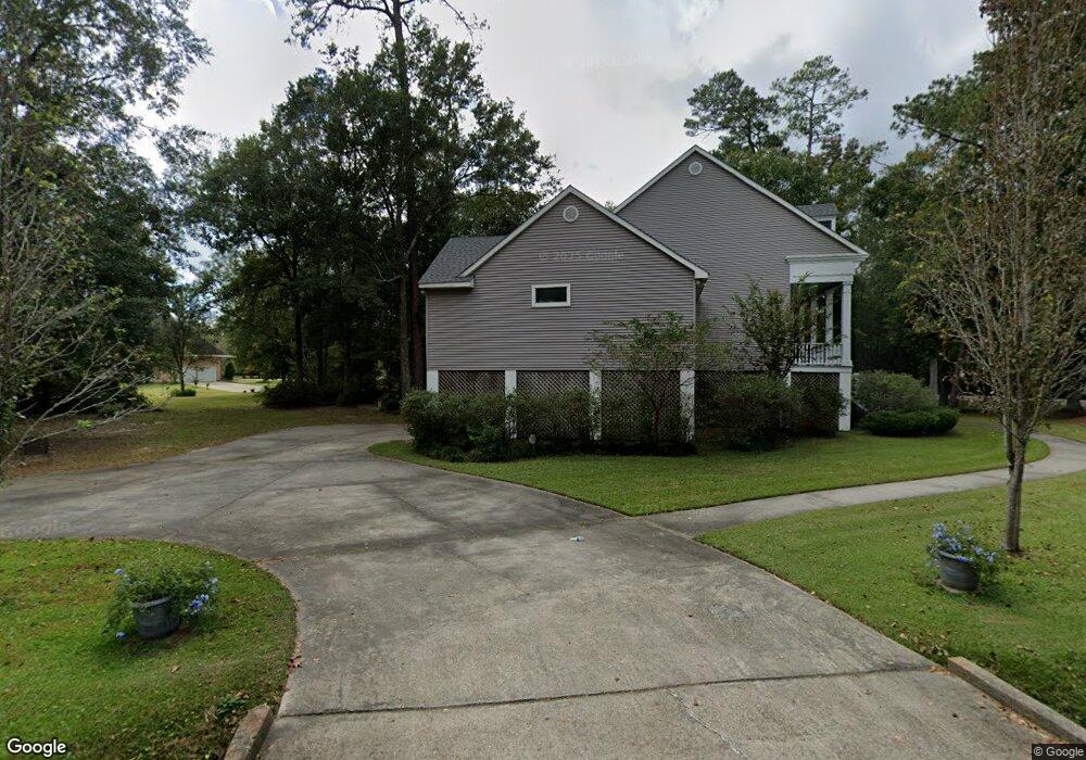 10 Chamale Dr, Slidell, LA 70460 - photo 1