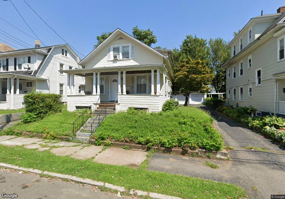 684 Bishop Ave unit 2, Bridgeport, CT 06610 - photo 1