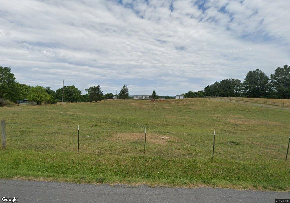 2318 Minebank Rd, Strasburg, VA 22657 - photo 1