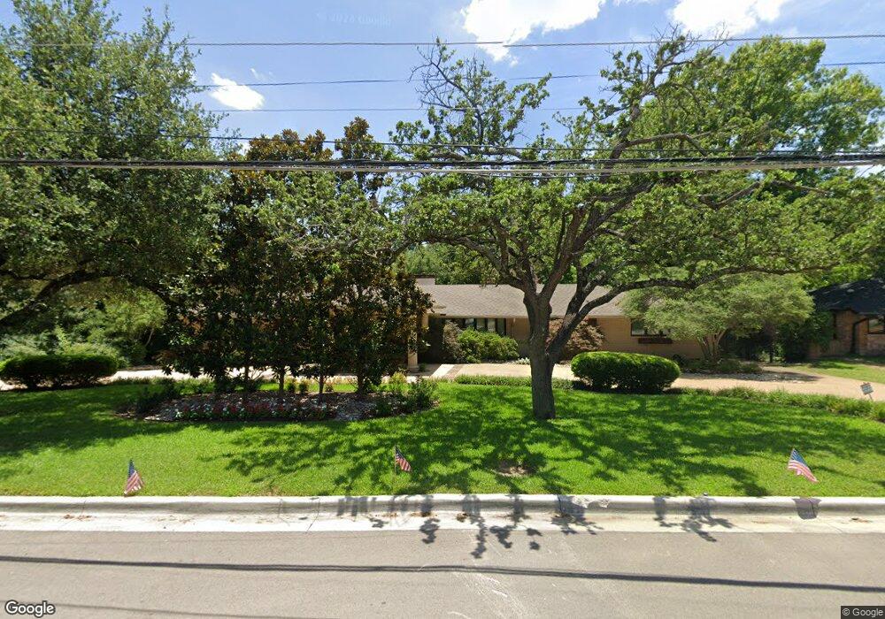 7141 Greentree Ln, Dallas, TX 75214 - photo 1