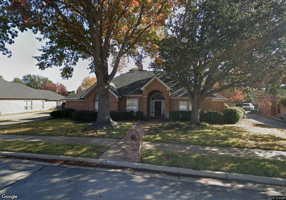 3824 Brookside Dr, Bedford, TX 76021 - photo 1