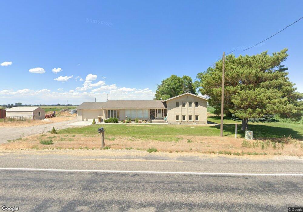 816 W Highway 39, Blackfoot, ID 83221 - photo 1