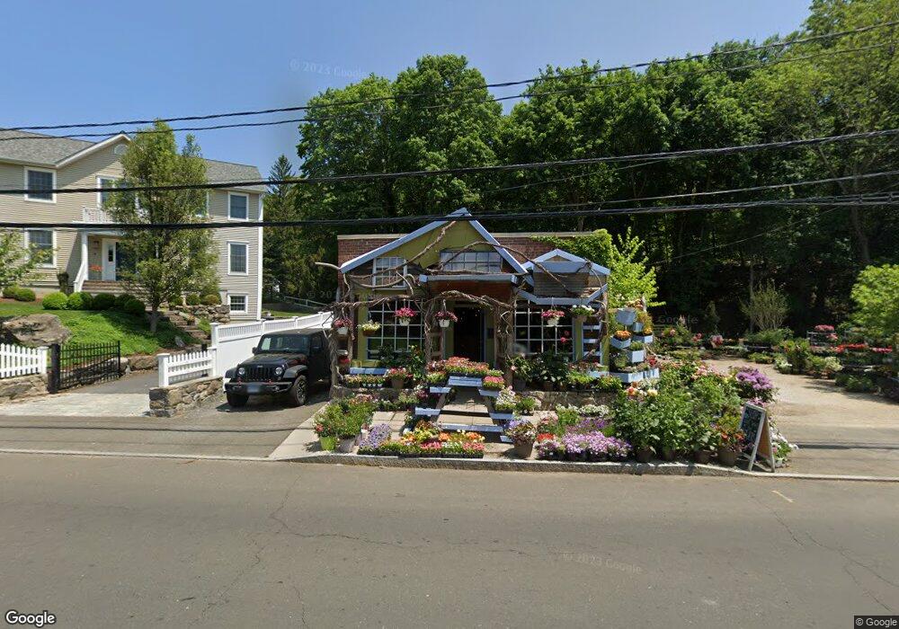 201 Pemberwick Rd, Greenwich, CT 06831 - photo 1