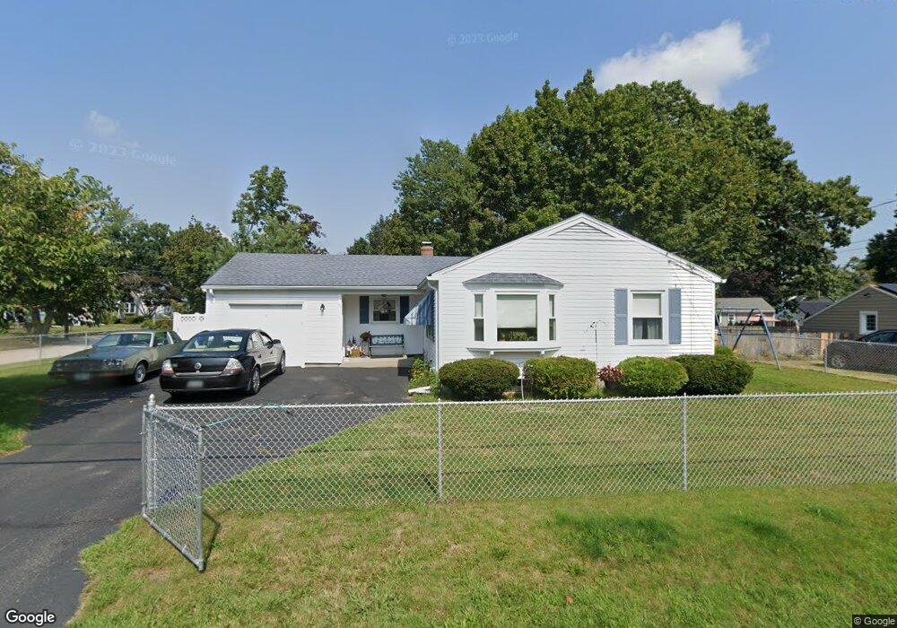 44 Benedict St, Riverside, RI 02915 - photo 1