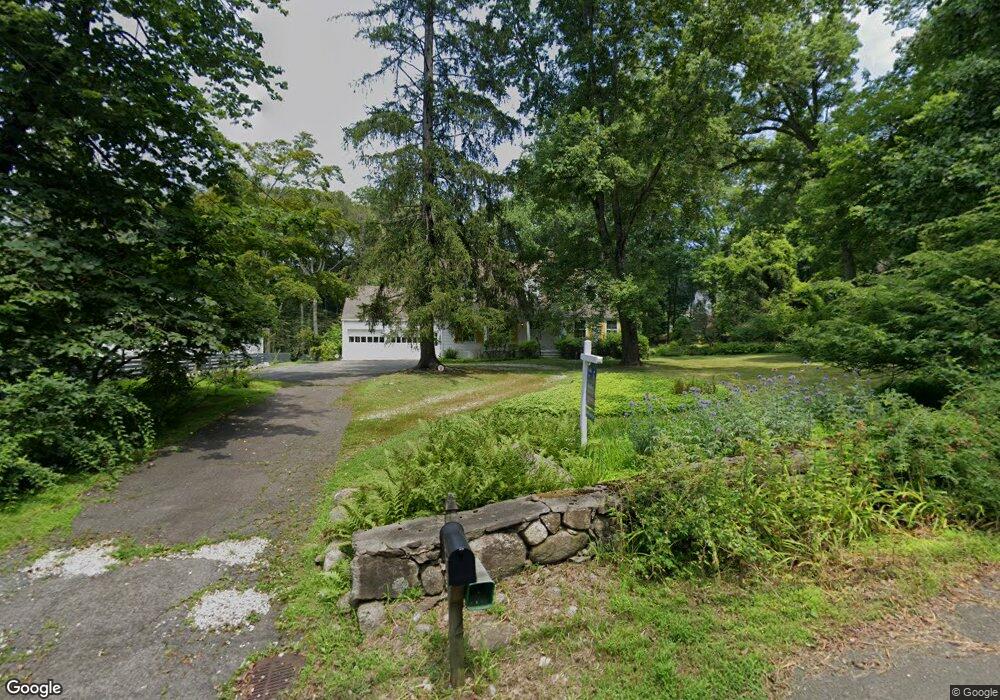 79 Witch Ln, Norwalk, CT 06853 - photo 1