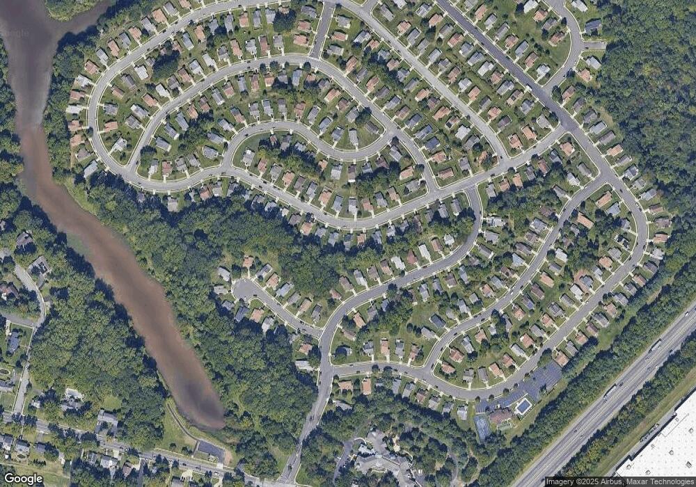 32 Lakebridge Dr, Woodbury, NJ 08096 - photo 1