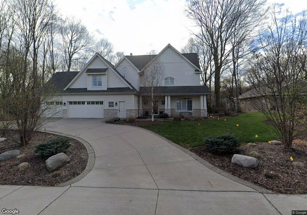 4416 Sparrow Rd, Minnetonka, MN 55345 - photo 1