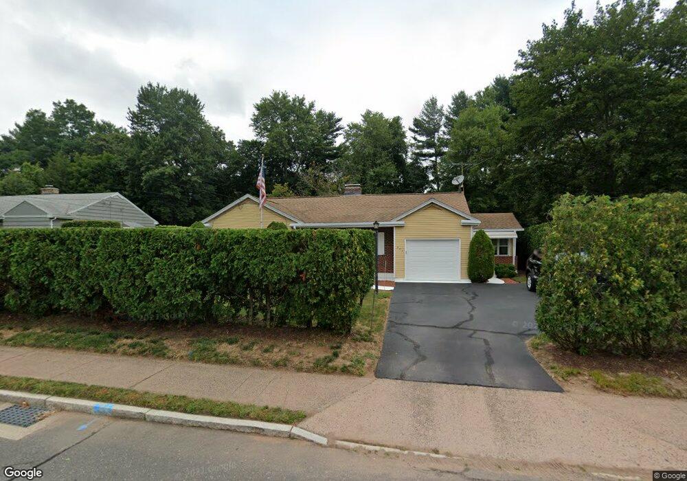 663 Middle Turnpike W, Manchester, CT 06040 - photo 1