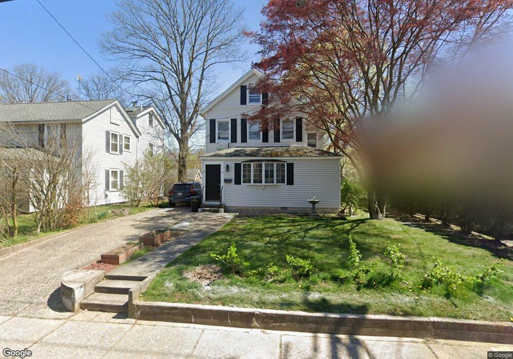 51 Forest Row, Great Neck, NY 11024 - photo 1