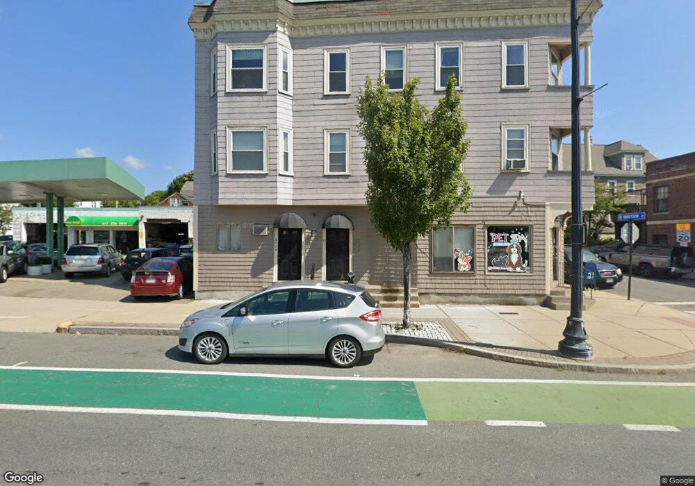 671 Somerville Ave unit 3, Somerville, MA 02143 - photo 1