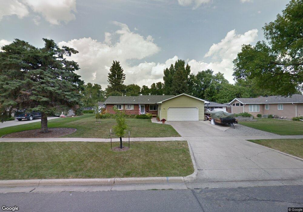 66 N Woodcrest Dr N, Fargo, ND 58102 - photo 1