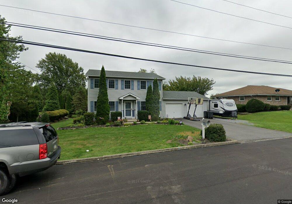 1108 Bayberry Rd, Pen Argyl, PA 18072 - photo 1