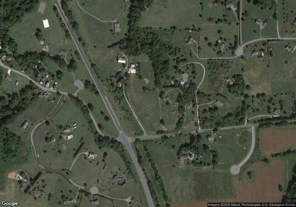 20508 Gapland Rd, Rohrersville, MD 21779 - photo 1