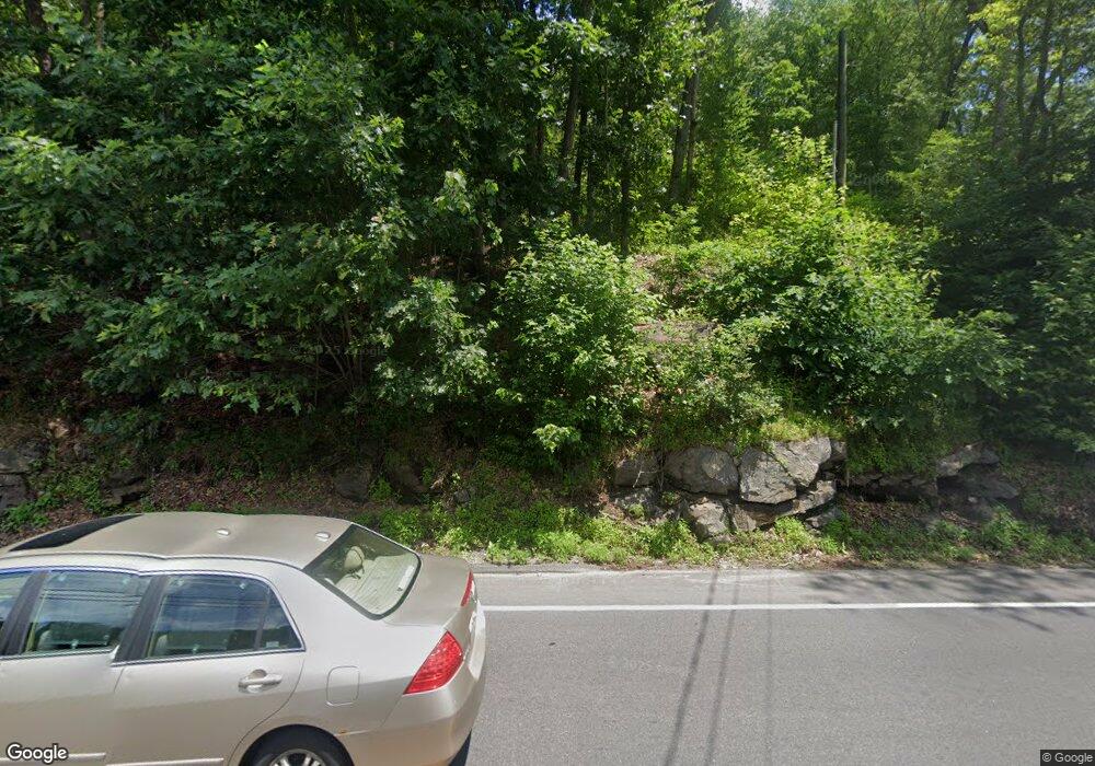 350 Oxford Rd, Oxford, CT 06478 - photo 1