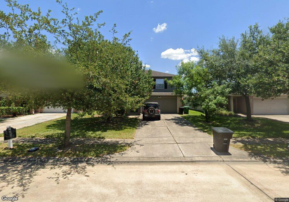 10439 Clearwood Crossing Blvd, Houston, TX 77075 - photo 1