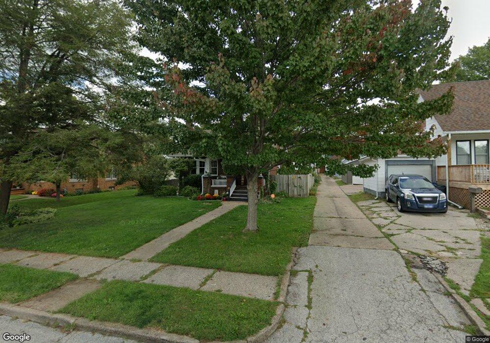 922 W 17th St, Davenport, IA 52804 - photo 1