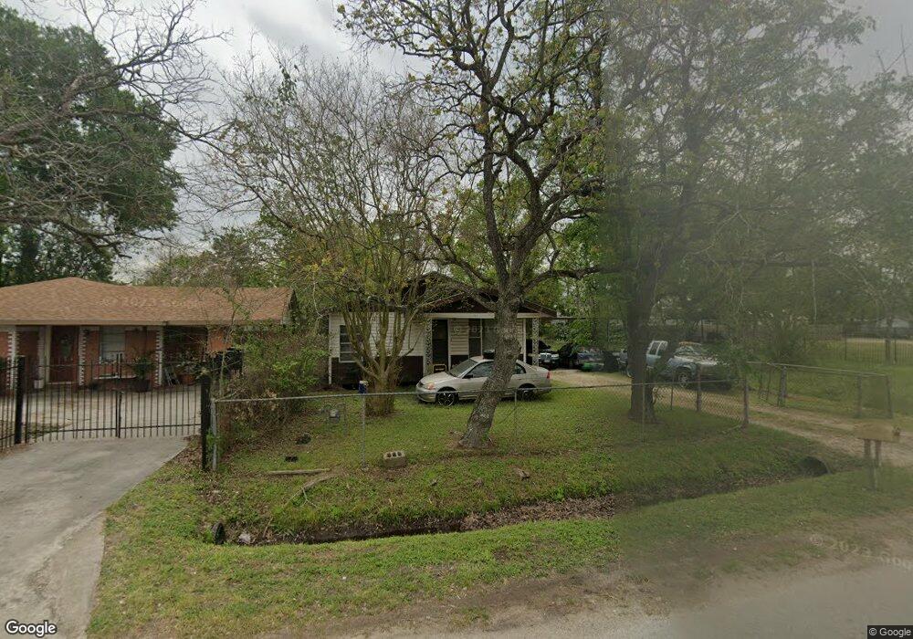 1025 Marjorie St, Houston, TX 77088 - photo 1