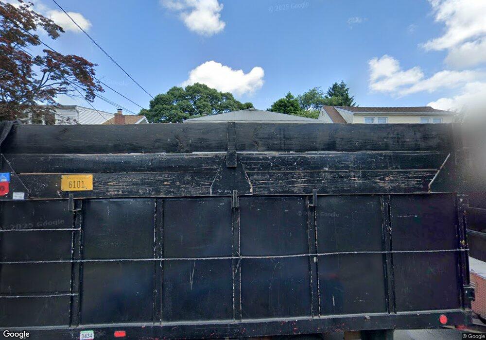 65 Lyon Place, Lynbrook, NY 11563 - photo 1