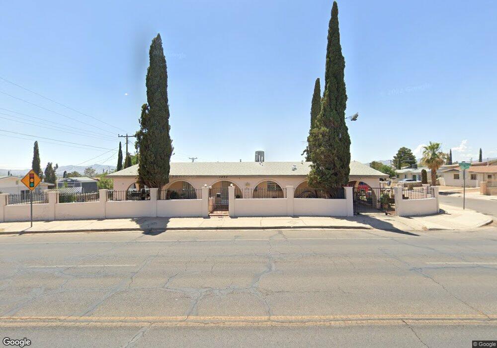 1403 Hunter Dr, El Paso, TX 79915 - photo 1