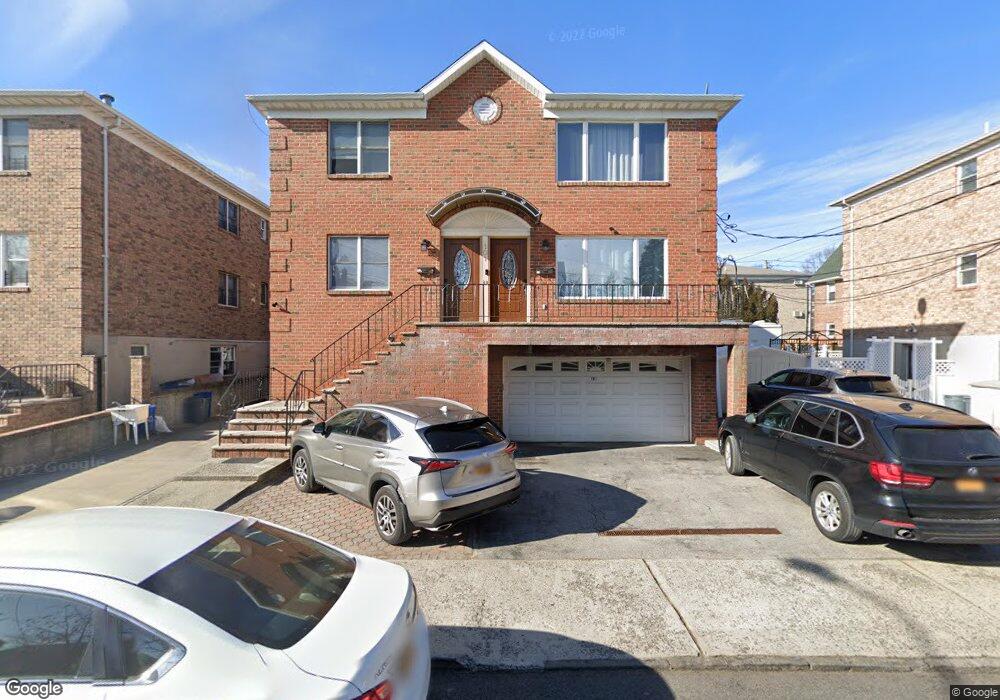 101 Hyatt Place, Yonkers, NY 10704 - photo 1