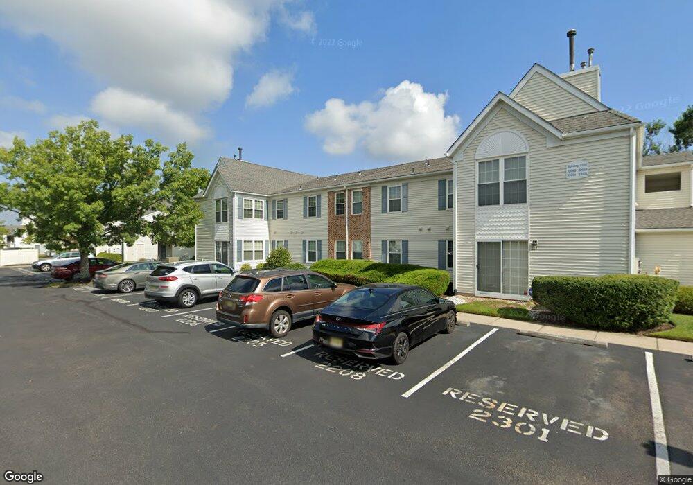 2204B Toddsbury Ct, Mount Laurel, NJ 08054 - photo 1