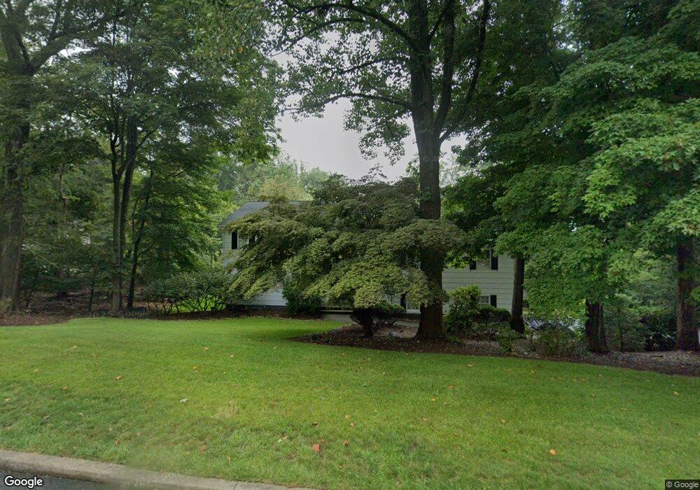 902 Huron Rd, Franklin Lakes, NJ 07417 - photo 1