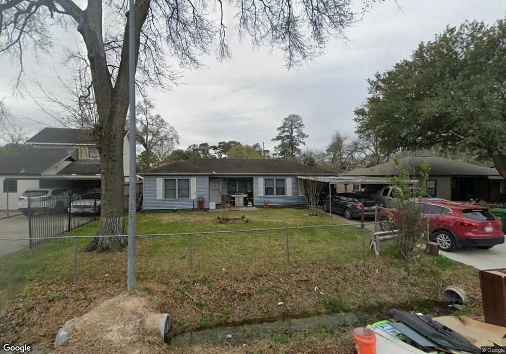 610 Robmore St, Houston, TX 77076 - photo 1