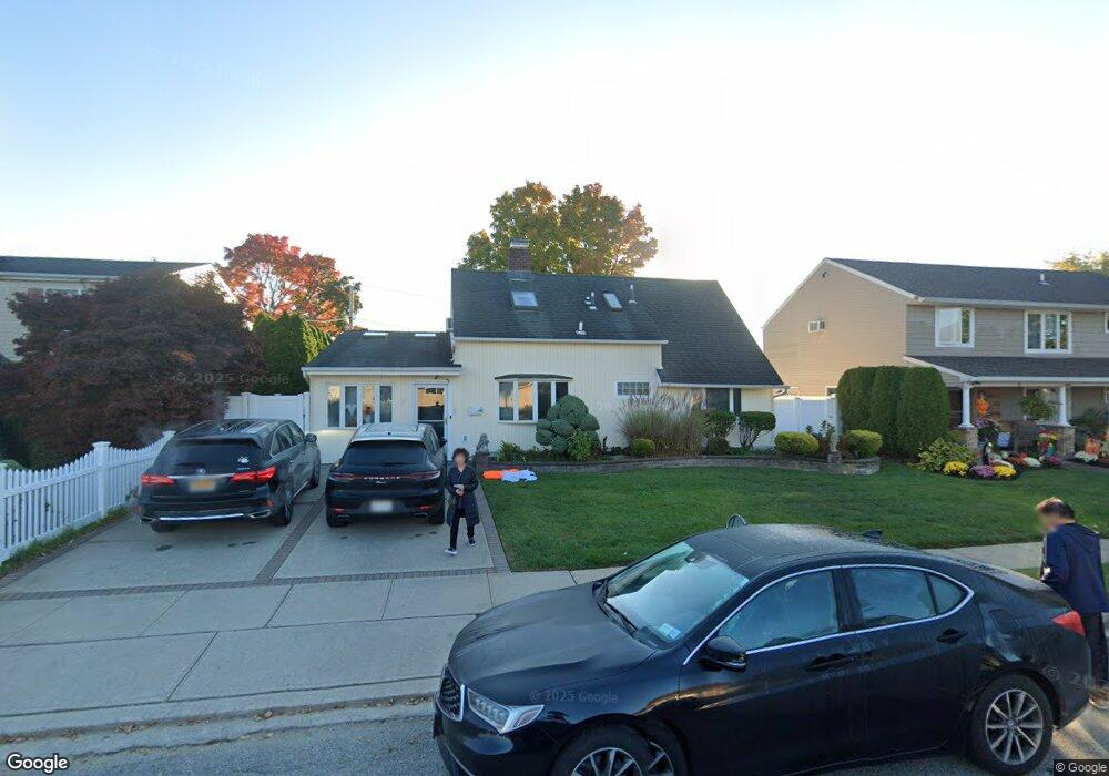 12 Skylark Ln, Levittown, NY 11756 - photo 1