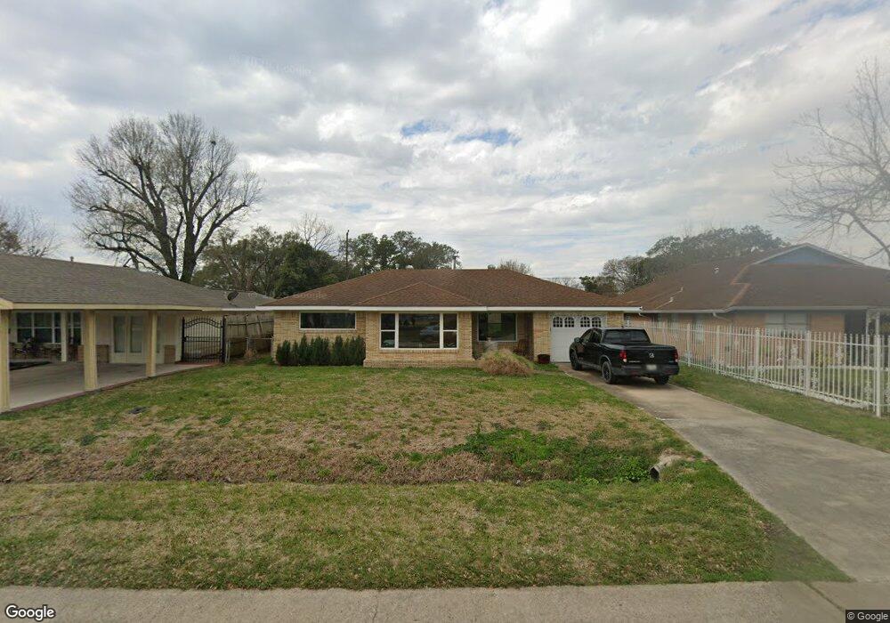 4611 Cetti St, Houston, TX 77009 - photo 1