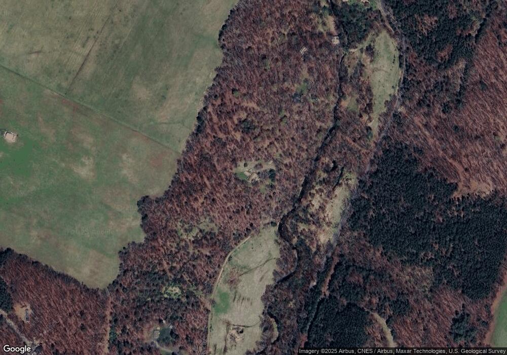 400 Babbling Brook Ln, Berkeley Springs, WV 25411 - photo 1