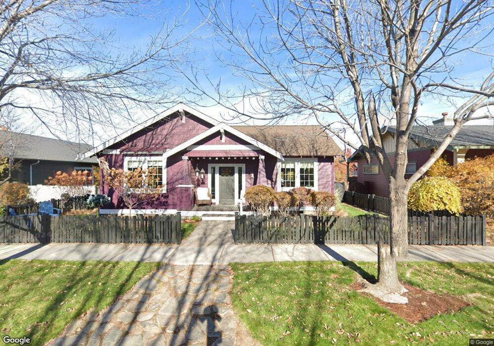 1601 NW Hickory Place, Redmond, OR 97756 - photo 1