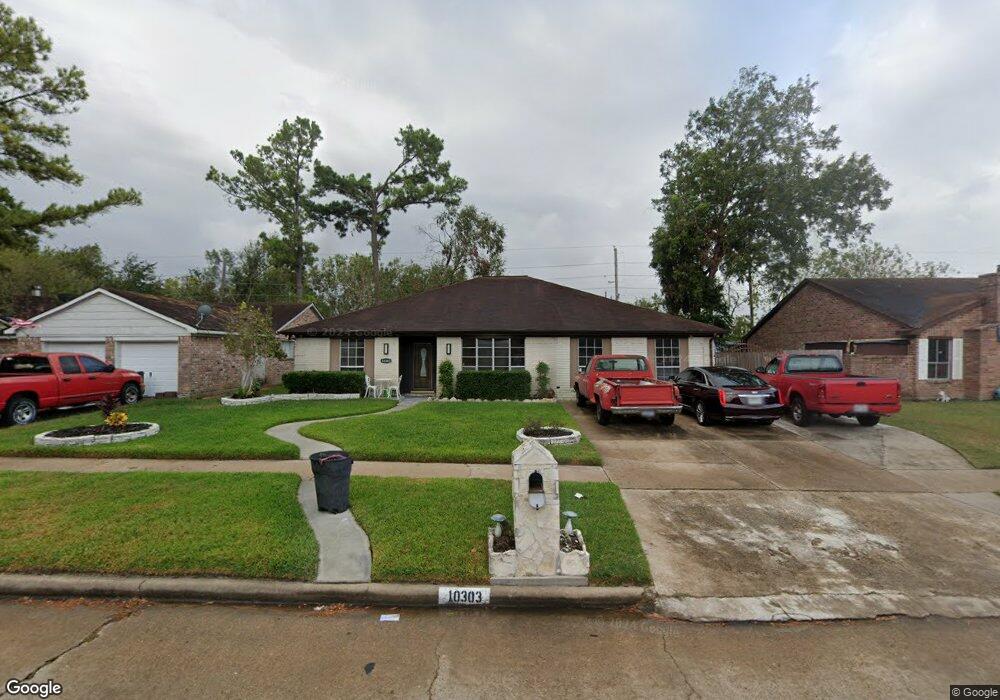 10303 Heather Hill Dr, Houston, TX 77086 - photo 1