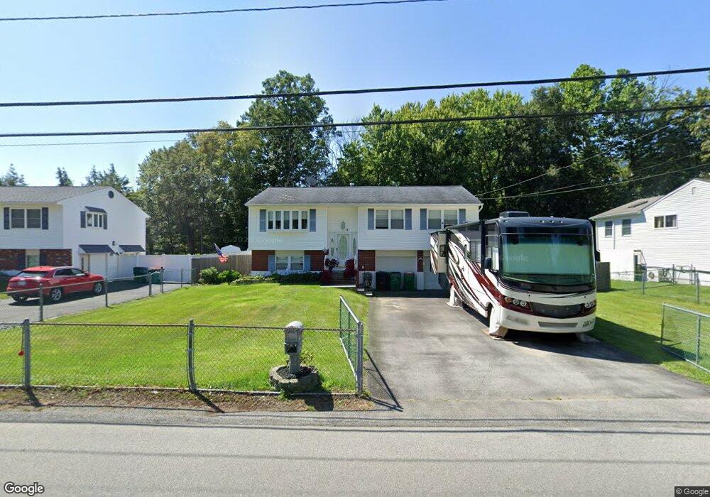 49 Sutton Park Rd, Poughkeepsie, NY 12603 - photo 1