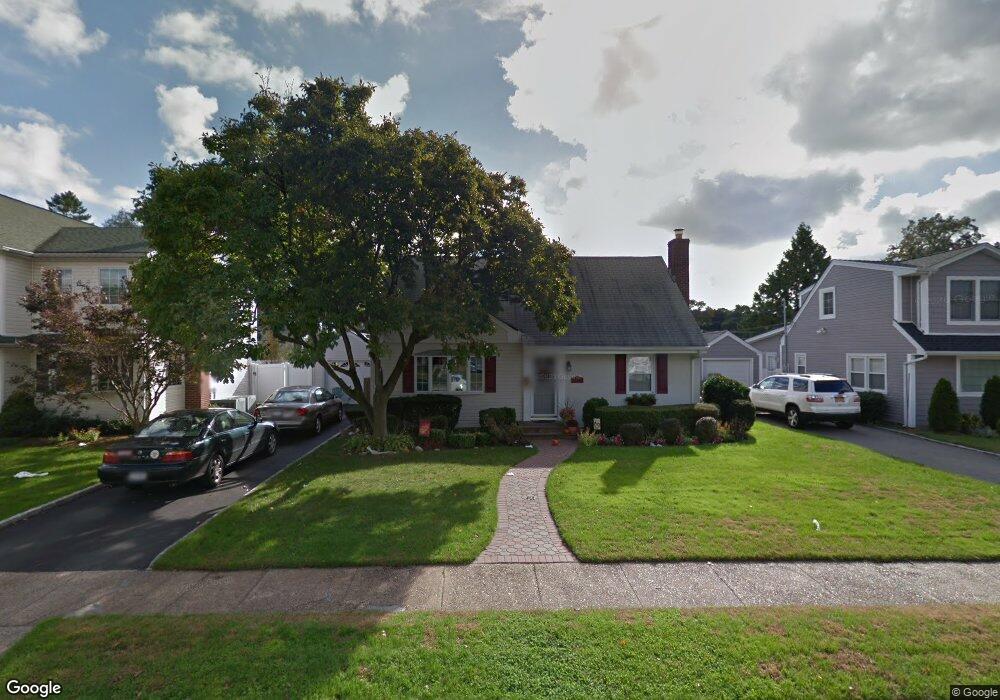 11 Brompton Rd, Merrick, NY 11566 - photo 1