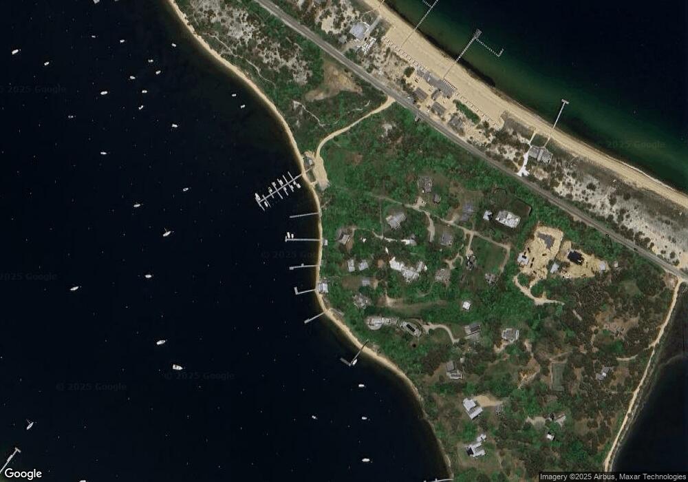 4 Armstrong Ln, Edgartown, MA 02539 - photo 1