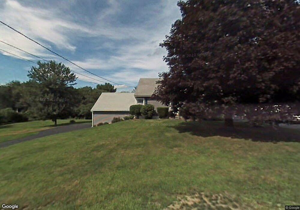 4 Leonard Dr, Pelham, NH 03076 - photo 1