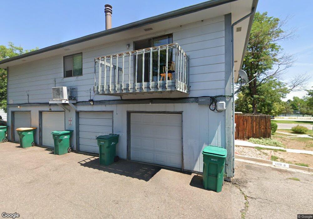 1329 S Chambers Cir unit B, Aurora, CO 80012 - photo 1