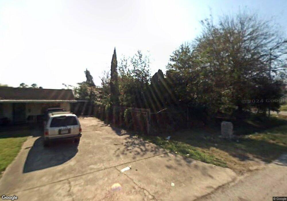 10706 Bauman Rd unit 1, Houston, TX 77076 - photo 1