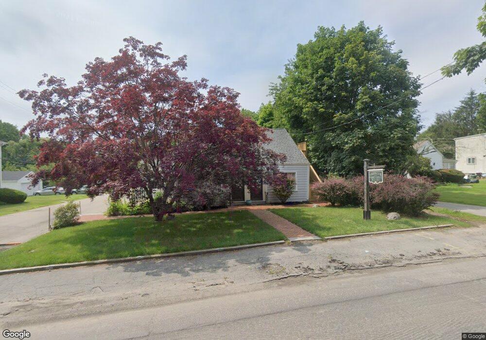 580 Maple Ave, Barrington, RI 02806 - photo 1