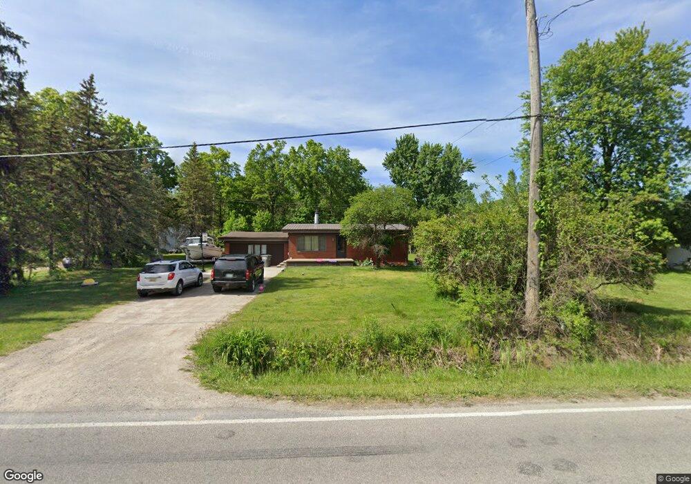 2040 Carleton West Rd, Carleton, MI 48117 - photo 1