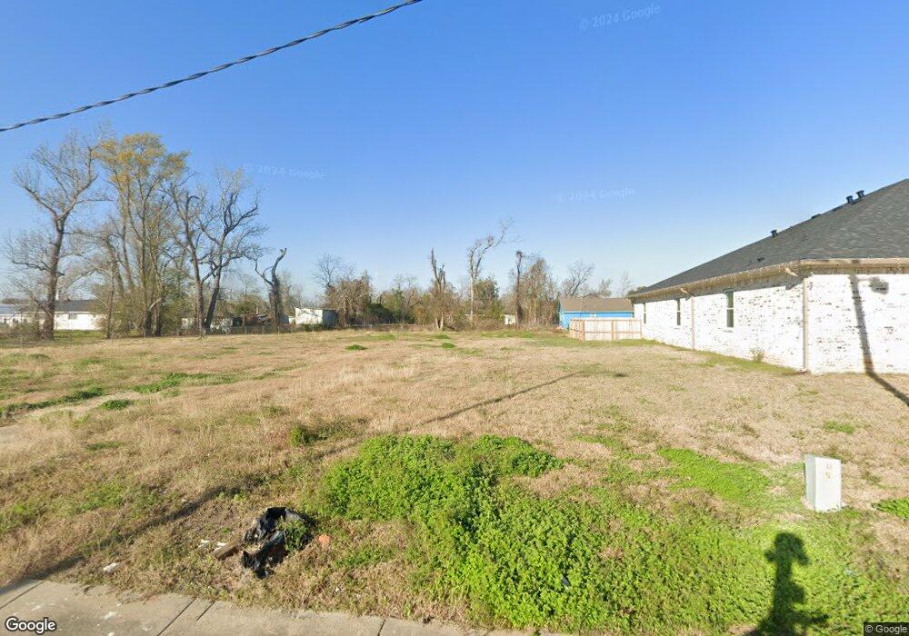 223 N Enterprise Blvd, Lake Charles, LA 70601 - photo 1