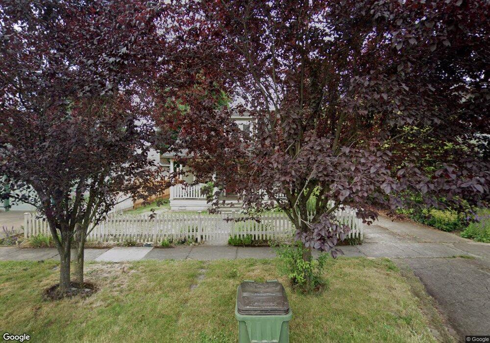 610 E Sherman St, Newberg, OR 97132 - photo 1