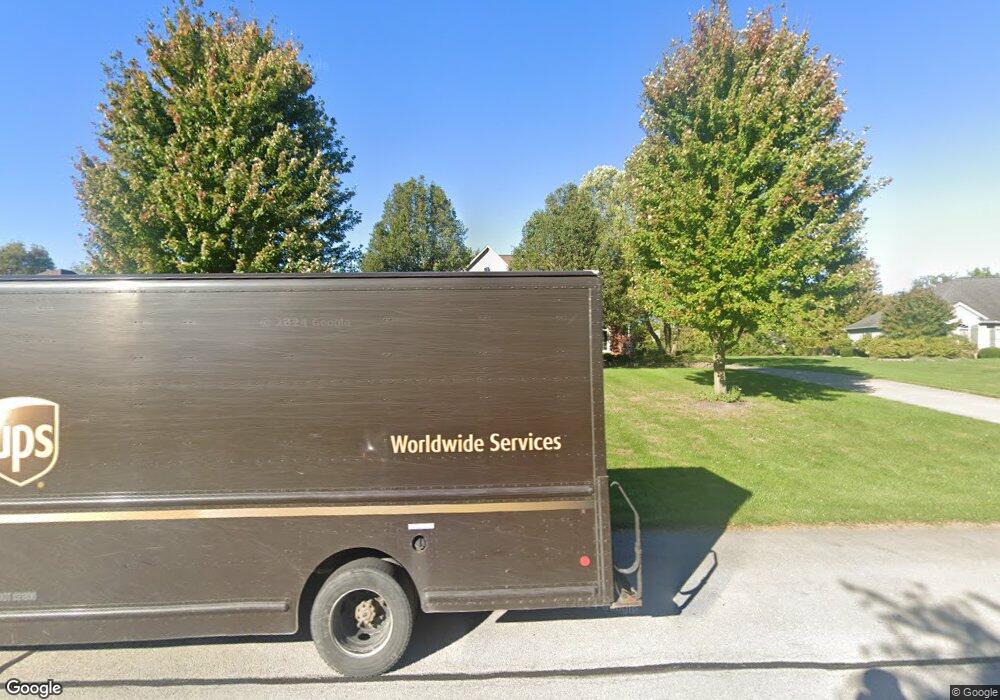 2600 Fox Creek Dr, Lima, OH 45805 - photo 1