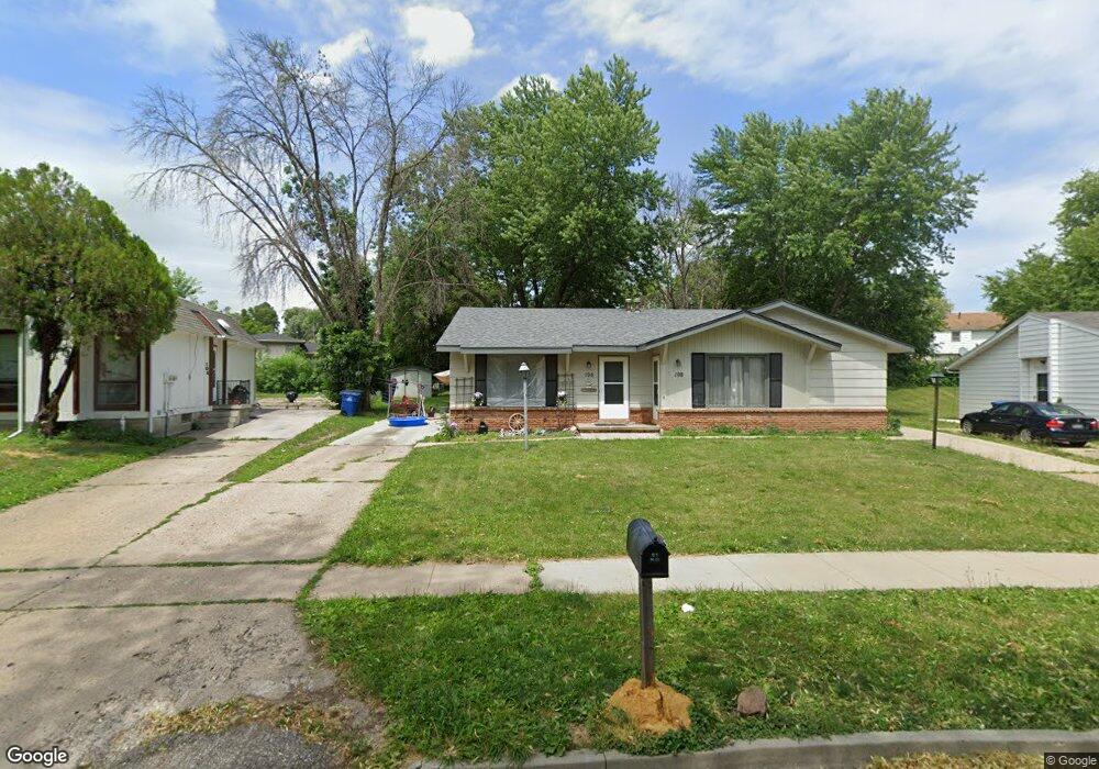 106 E Emma Ave, Des Moines, IA 50315 - photo 1