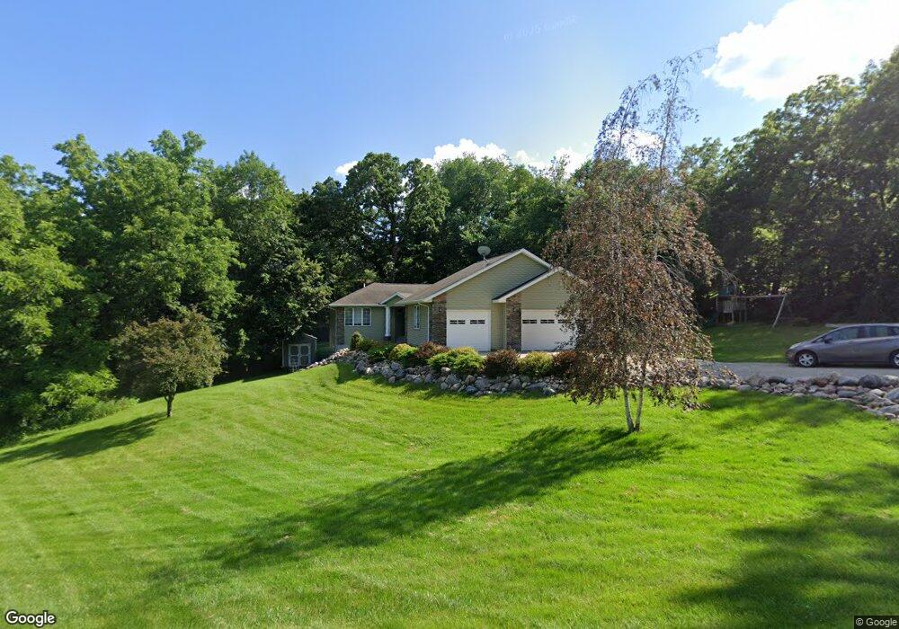 71827 Phillip Dr, Albert Lea, MN 56007 - photo 1