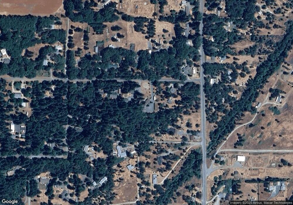 211 Boyer Rd, Grants Pass, OR 97526 - photo 1